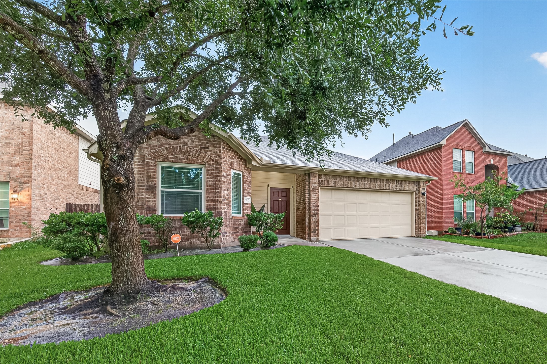 8127 Rudy Brook Way Spring, TX 77379 - Photo 3 of 44