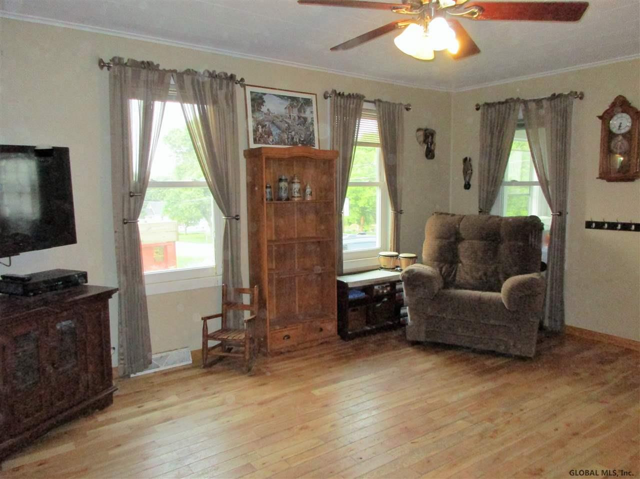 54 Edwards Road North Greenbush, NY 12198 - Photo 11 of 26 Photo 11