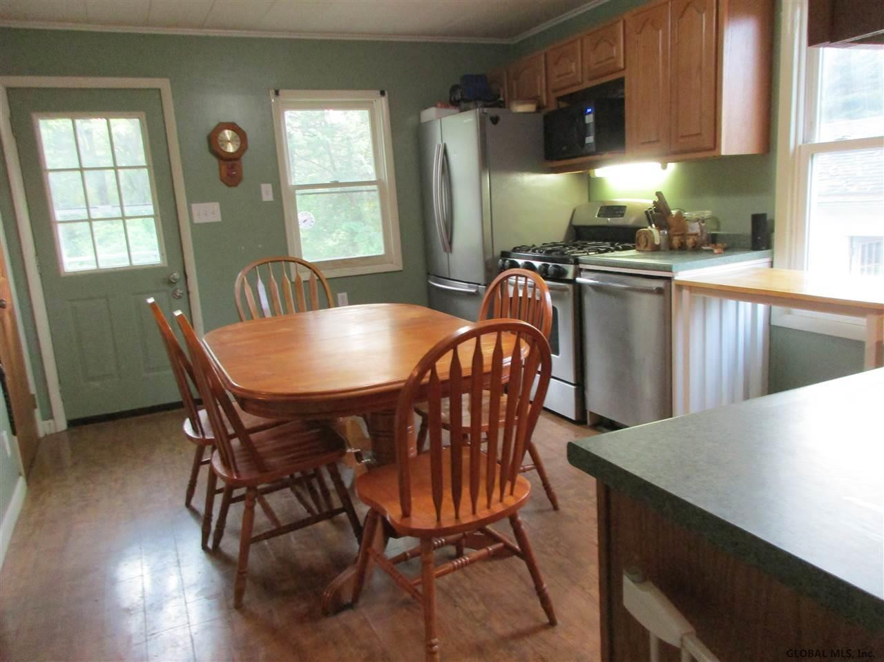 54 Edwards Road North Greenbush, NY 12198 - Photo 19 of 26 Photo 19