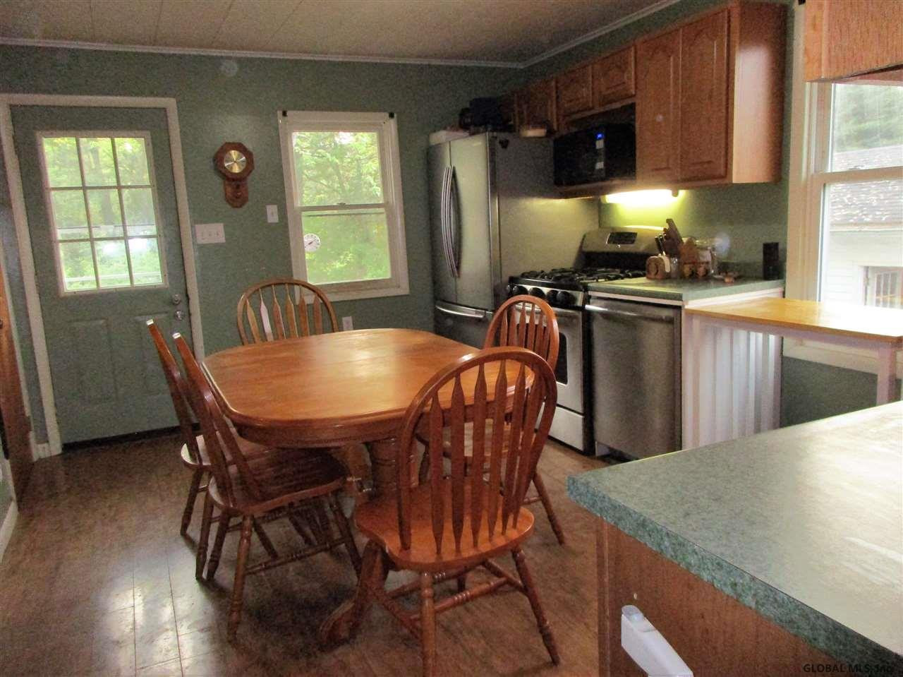 54 Edwards Road North Greenbush, NY 12198 - Photo 20 of 26 Photo 20