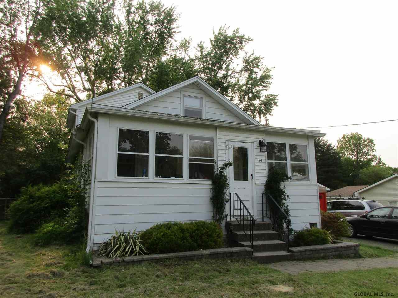54 Edwards Road North Greenbush, NY 12198 - Photo 6 of 26 Photo 6