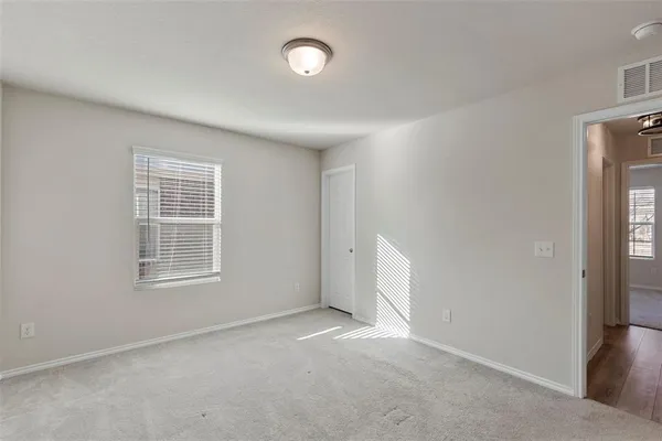 $2,000 | 10121 Wyseby Road, Crowley, TX 76036