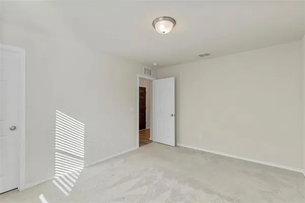 $2,000 | 10121 Wyseby Road, Crowley, TX 76036