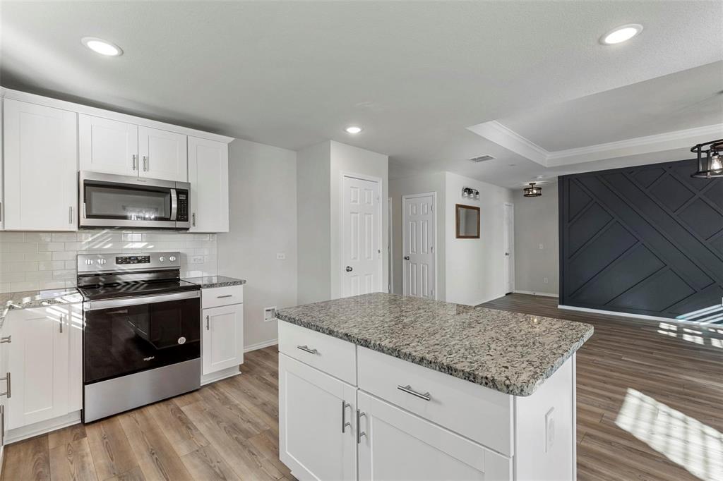 10121 Wyseby Road Crowley, TX 76036 - Photo 7 of 25