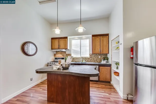 $1,175,000 | 634 22nd Street, Oakland, CA 94612