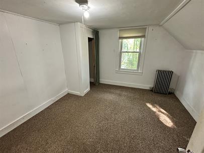 10-12 Spruce Street Orono, ME 04473 - Photo 15 of 20 c2f96bea-6b65-43bd-9873-4e1b11ee4bc2