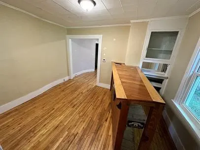 $265,000 | 10-12 Spruce Street, Orono, ME 04473