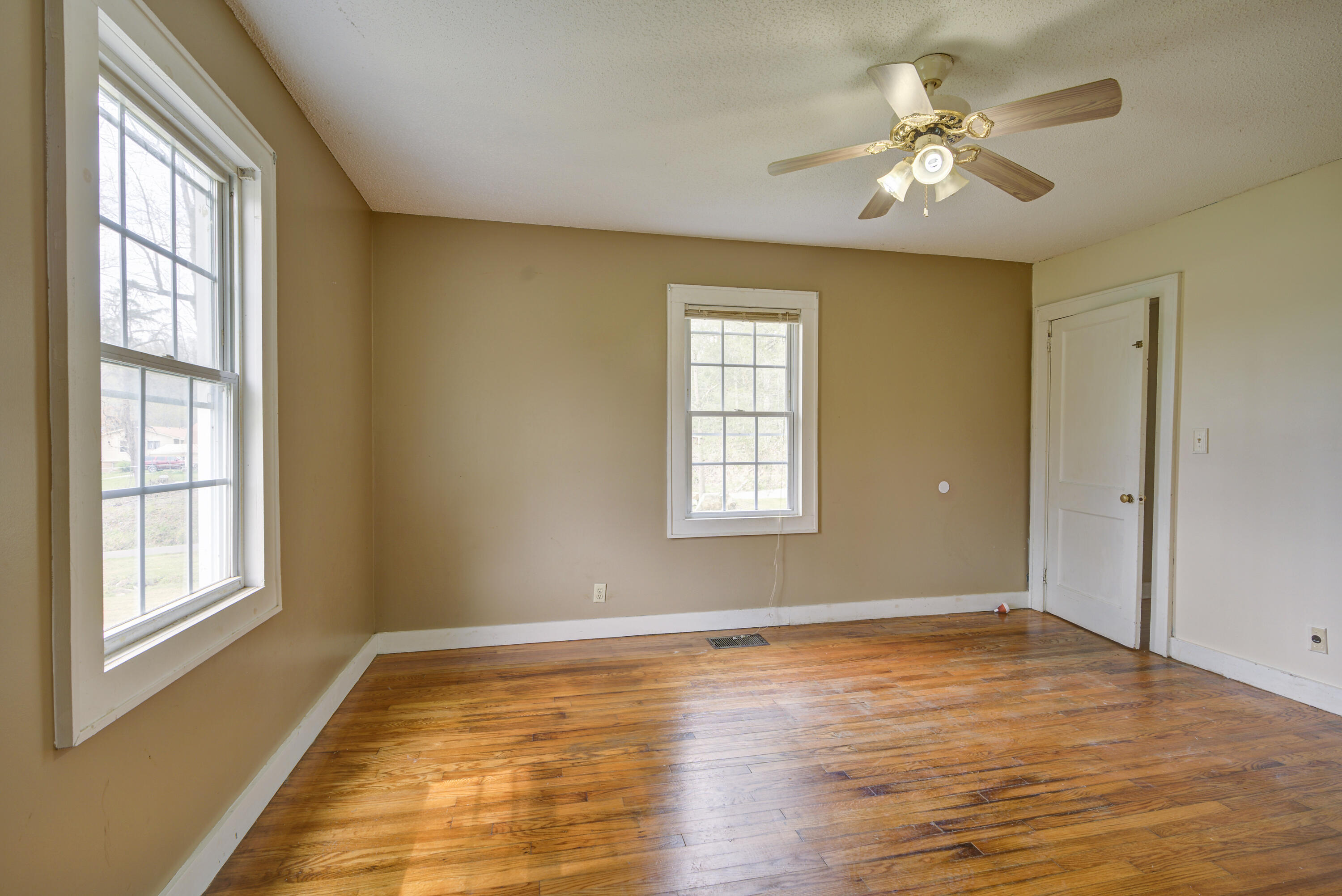 214 Rome Hollow Road Elizabethton, TN 37643 - Photo 10 of 28 Rome--9