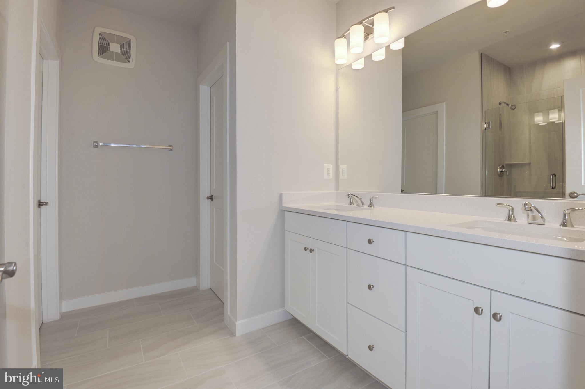 44507 Wolfhound Square Ashburn, VA 20147 - Photo 28 of 51 Primary Bathroom w/ Dual Vanities