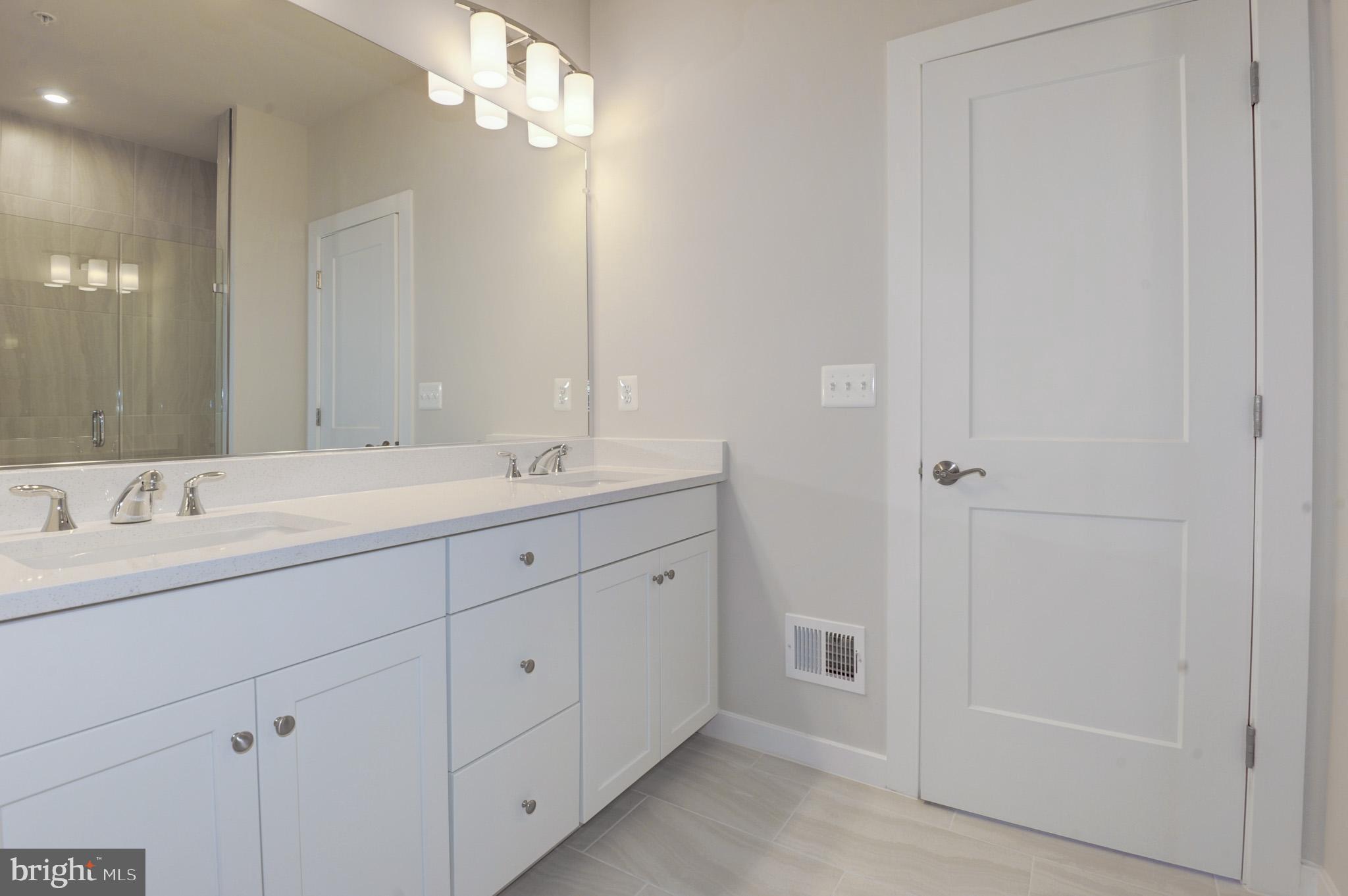 44507 Wolfhound Square Ashburn, VA 20147 - Photo 29 of 51 Primary Bathroom w/ Dual Vanities