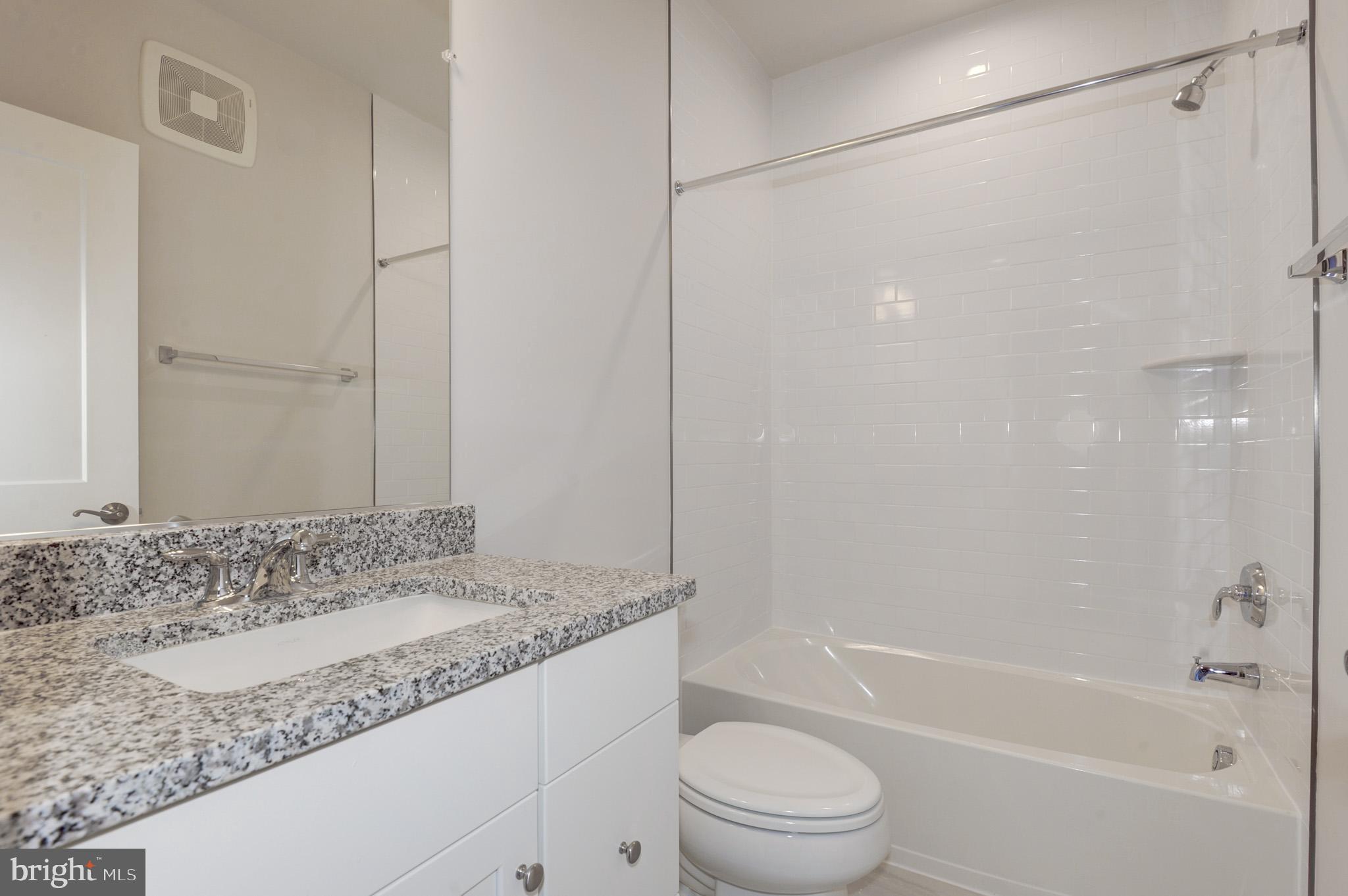 44507 Wolfhound Square Ashburn, VA 20147 - Photo 33 of 51 Hall Bath