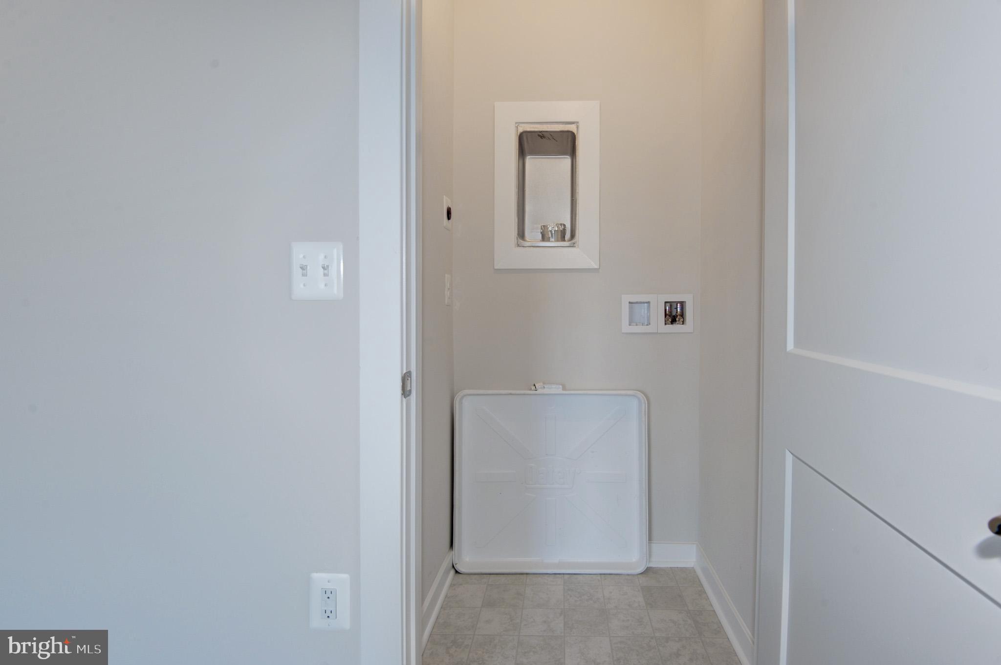 44507 Wolfhound Square Ashburn, VA 20147 - Photo 35 of 51 Bedroom Level Laundry