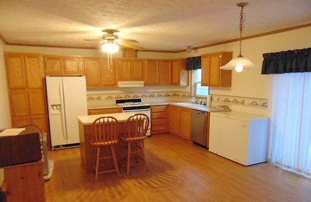 3210 Golden Circle Road Owenton, KY 40359 - Photo 3 of 23 Gallery Image 3