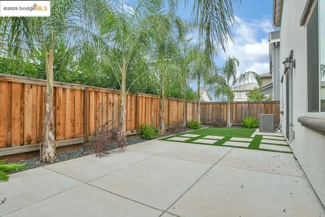 $789,900 | 212 Brush Creek Drive, Brentwood, CA 94513