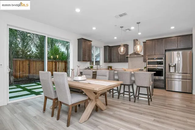 $789,900 | 212 Brush Creek Drive, Brentwood, CA 94513