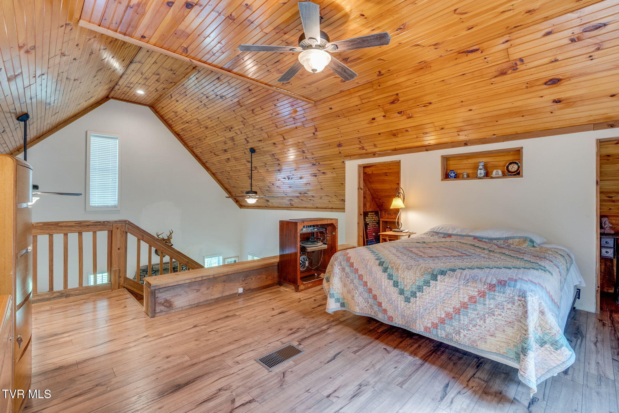 131 Gibson Hollow Road Eidson, TN 37731 - Photo 25 of 102 _Pic26 (34)