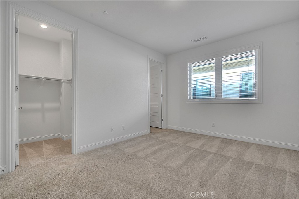 20164 Galway Lane Porter Ranch, CA 91326 - Photo 34 of 48 Bedroom 3 with ensuite full bath