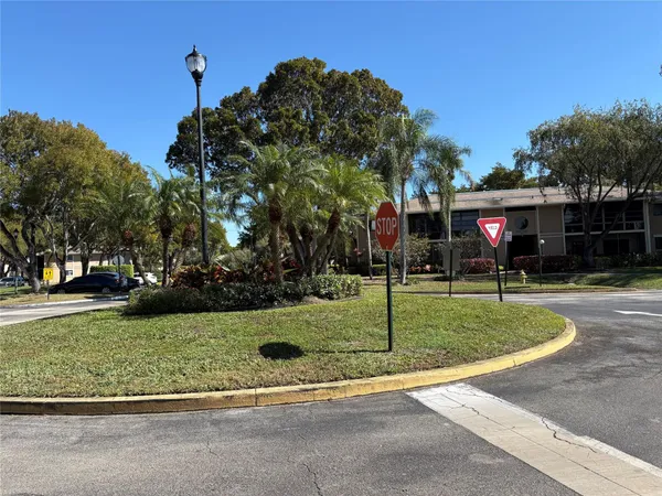 $134,000 | 7275 Ashmont Circle, Unit 7275, Tamarac, FL 33321
