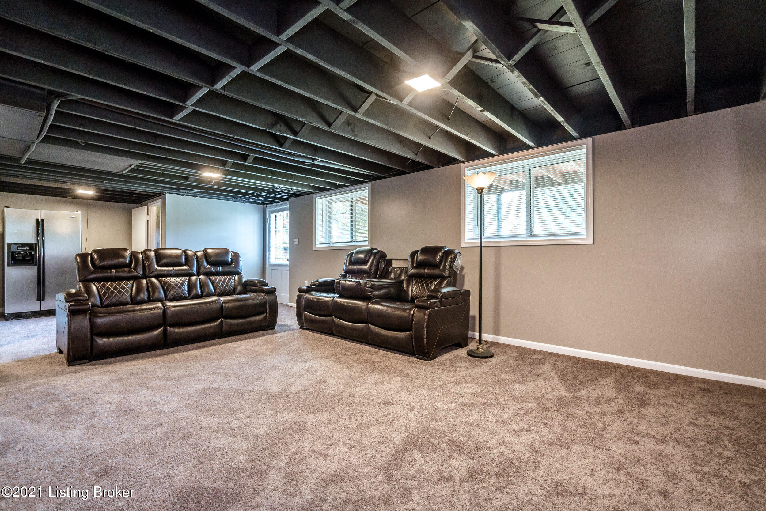 5105 Dee Road Louisville, KY 40219 - Photo 30 of 41 5105 Dee Rd-40