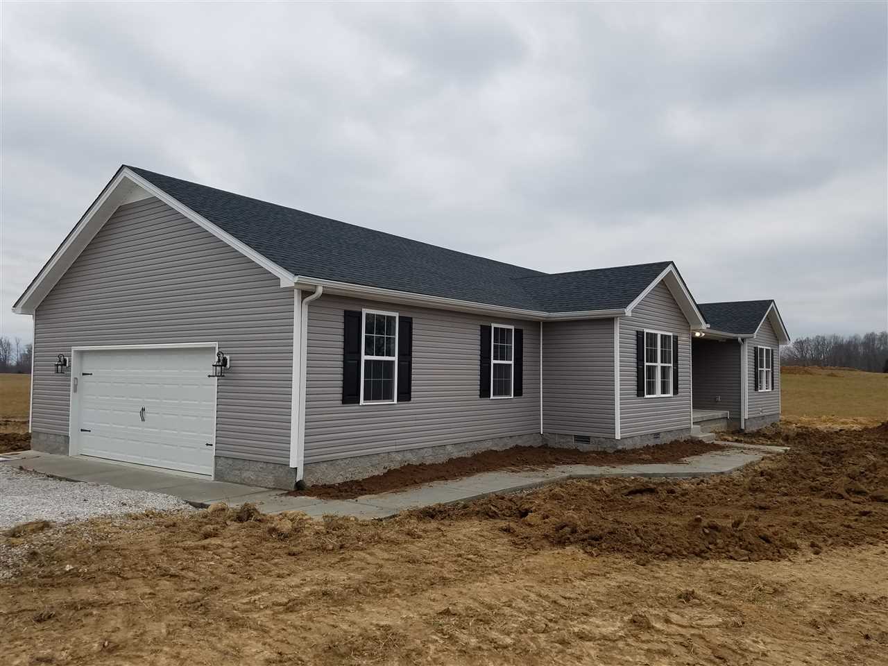 4715 Girkin Road Bowling Green, KY 42101 - Photo 3 of 13 Gallery Image 3
