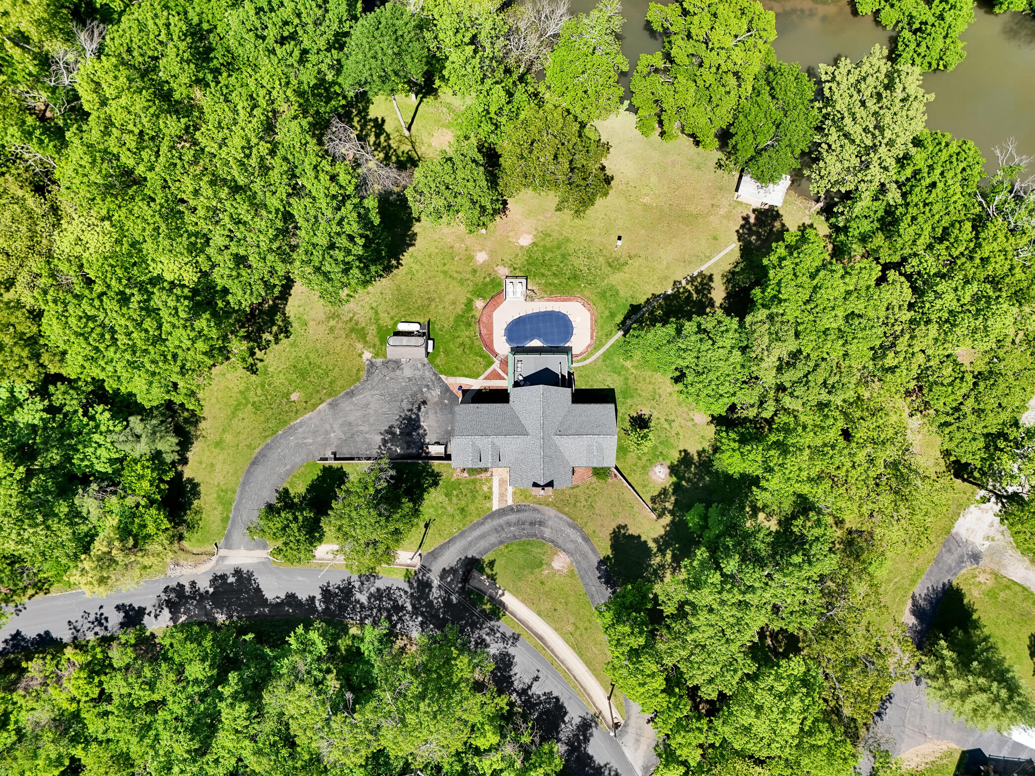4912 Deer Run Loop Carthage, MO 64836 - Photo 48 of 48 DJI_20260501143228_0046_D