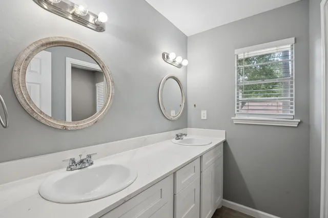 $3,450 | 553 Cane River Lane, Conroe, TX 77302