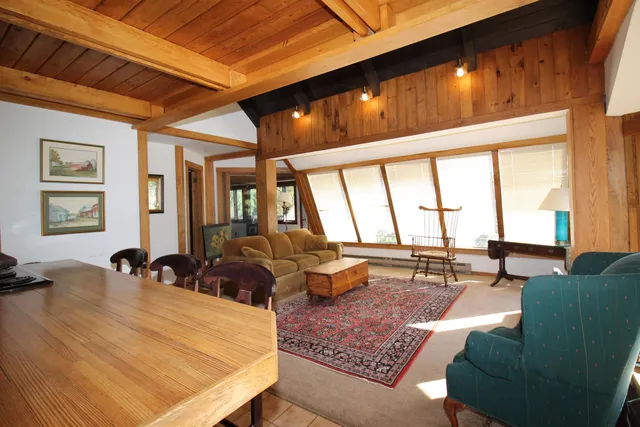 $550,000 | 3961 High Point Road, Spring Green, WI 53588