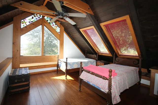 $550,000 | 3961 High Point Road, Spring Green, WI 53588