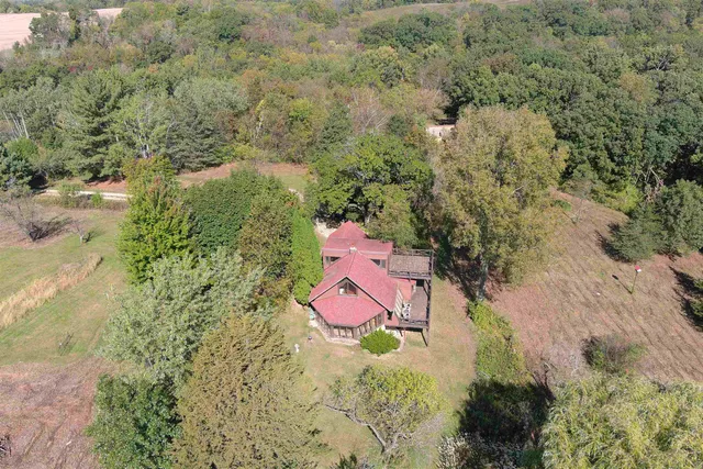 $550,000 | 3961 High Point Road, Spring Green, WI 53588