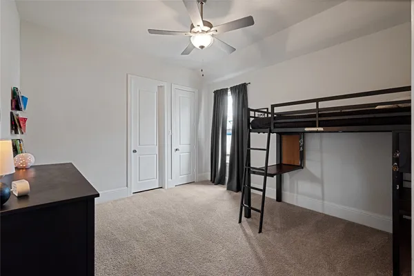$669,000 | 622 Platinum Stone Lane, Pinehurst, TX 77362