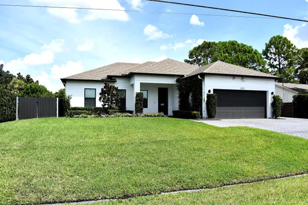 $3,300 | 1217 Southwest Marmore Avenue, Port St. Lucie, FL 34953