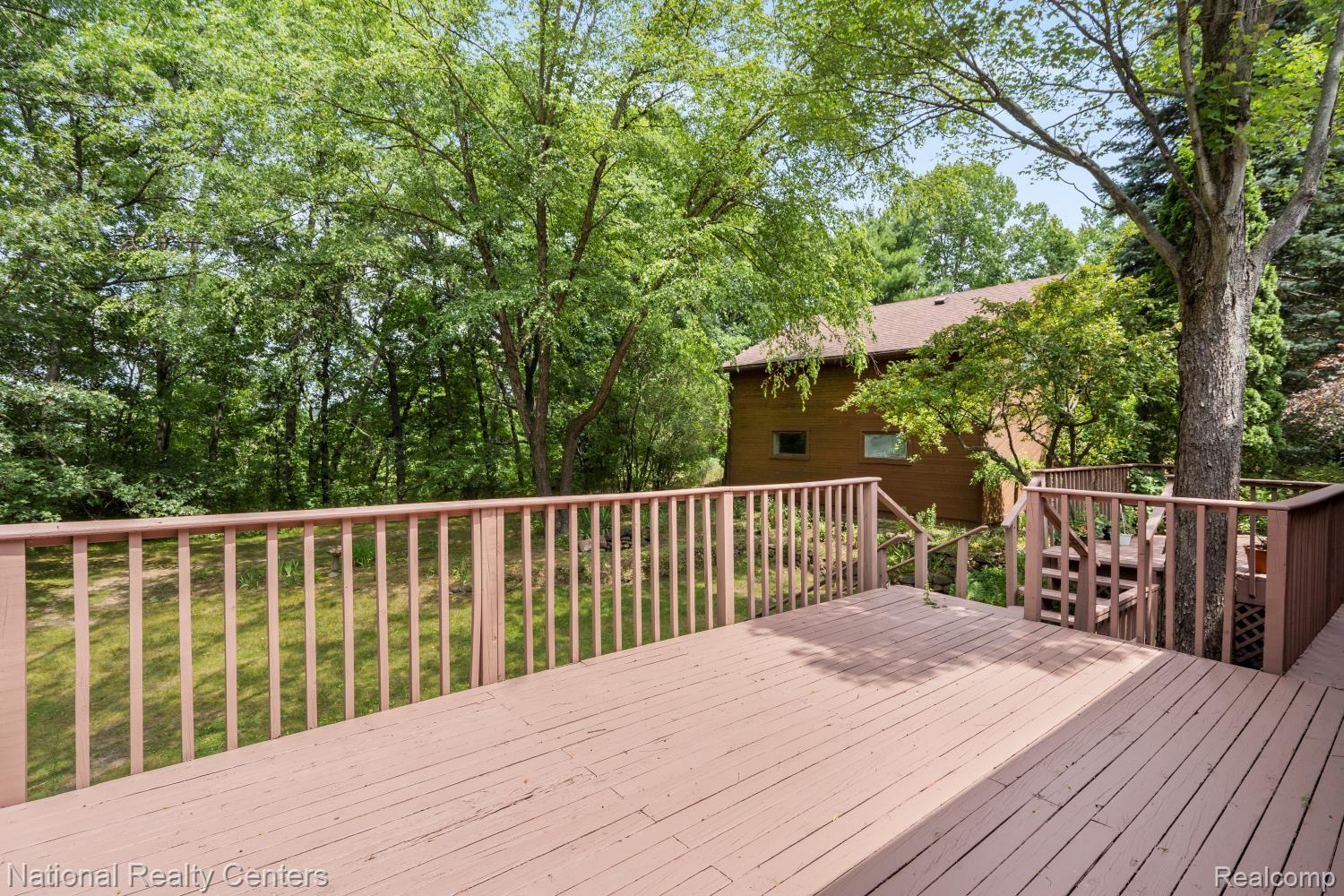 1951 Harvey Lake Road Highland, MI 48356 - Photo 15 of 39 Gallery Image 15