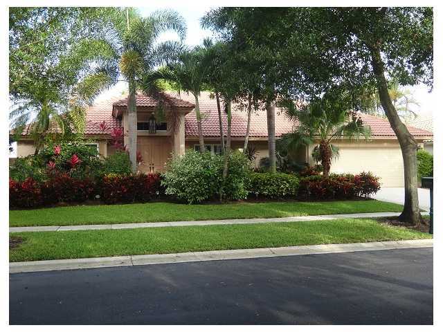 10616 Avenida Santa Ana Boca Raton, FL 33498 - Photo 1 of 13 Primary Photo