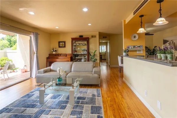 $599,900 | 13420 La Jolla Circle, Unit F, La Mirada, CA 90638