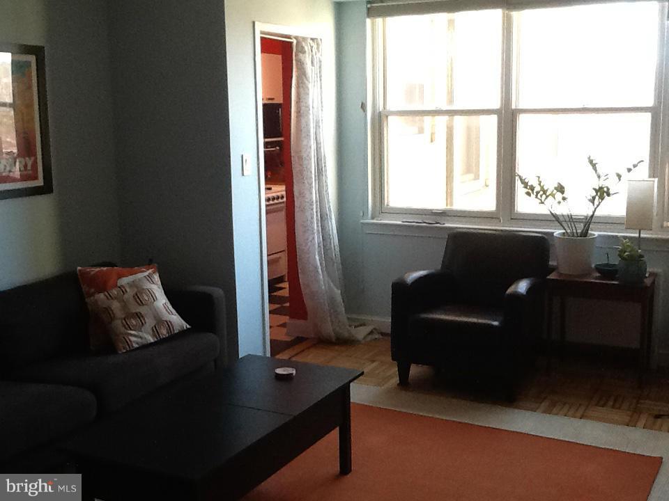 3025 Ontario Road Northwest, Unit 410 Washington, DC 20009 - Photo 5 of 26 Interior (General)