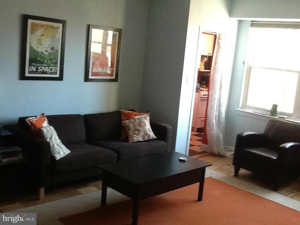 3025 Ontario Road Northwest, Unit 410 Washington, DC 20009 - Photo 6 of 26 Interior (General)