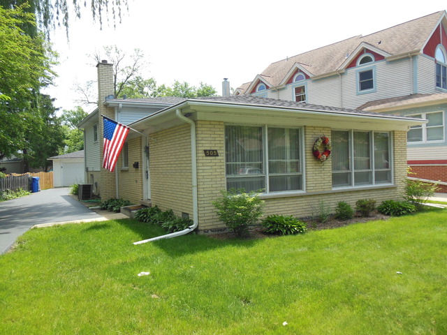 505 Courtland Avenue Park Ridge, IL 60068 - Photo 1 of 14