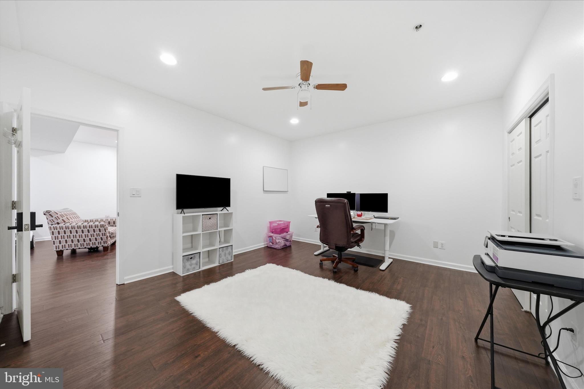 23121 Frederick Road Clarksburg, MD 20871 - Photo 33 of 48 Lower Bonus w/En-Suite Bath