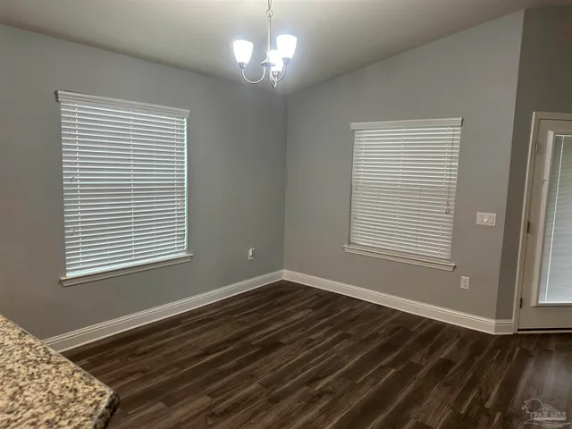 $2,400 | 2413 Spur Lane, Gulf Breeze, FL 32563