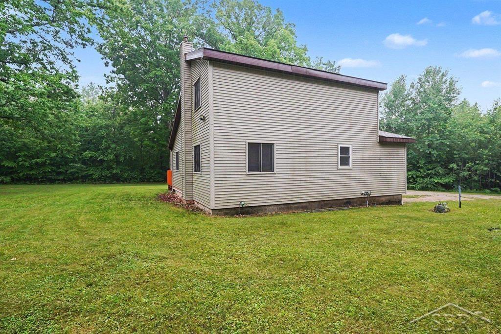 2626 Brady Road Lupton, MI 48635 - Photo 28 of 30