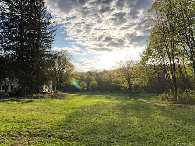 $4,500 | 789 Salisbury Turnpike, Red Hook, NY 12571