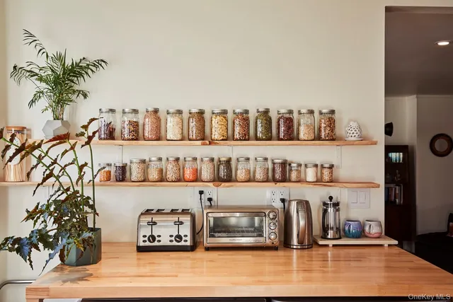 $4,500 | 789 Salisbury Turnpike, Red Hook, NY 12571