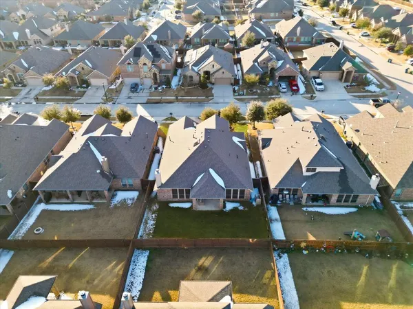 $469,000 | 104 Traveller Street, Hickory Creek, TX 75065