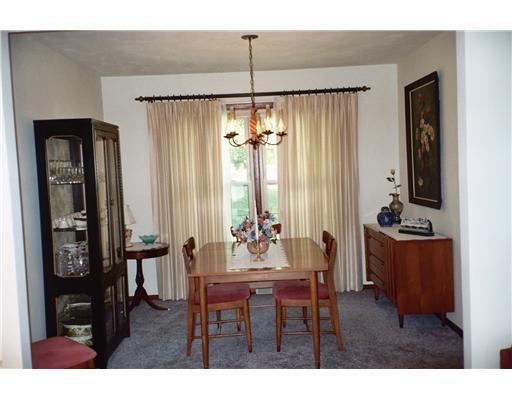 9429 Peebles Road Allison Park, PA 15101 - Photo 3 of 18 Dining Room.