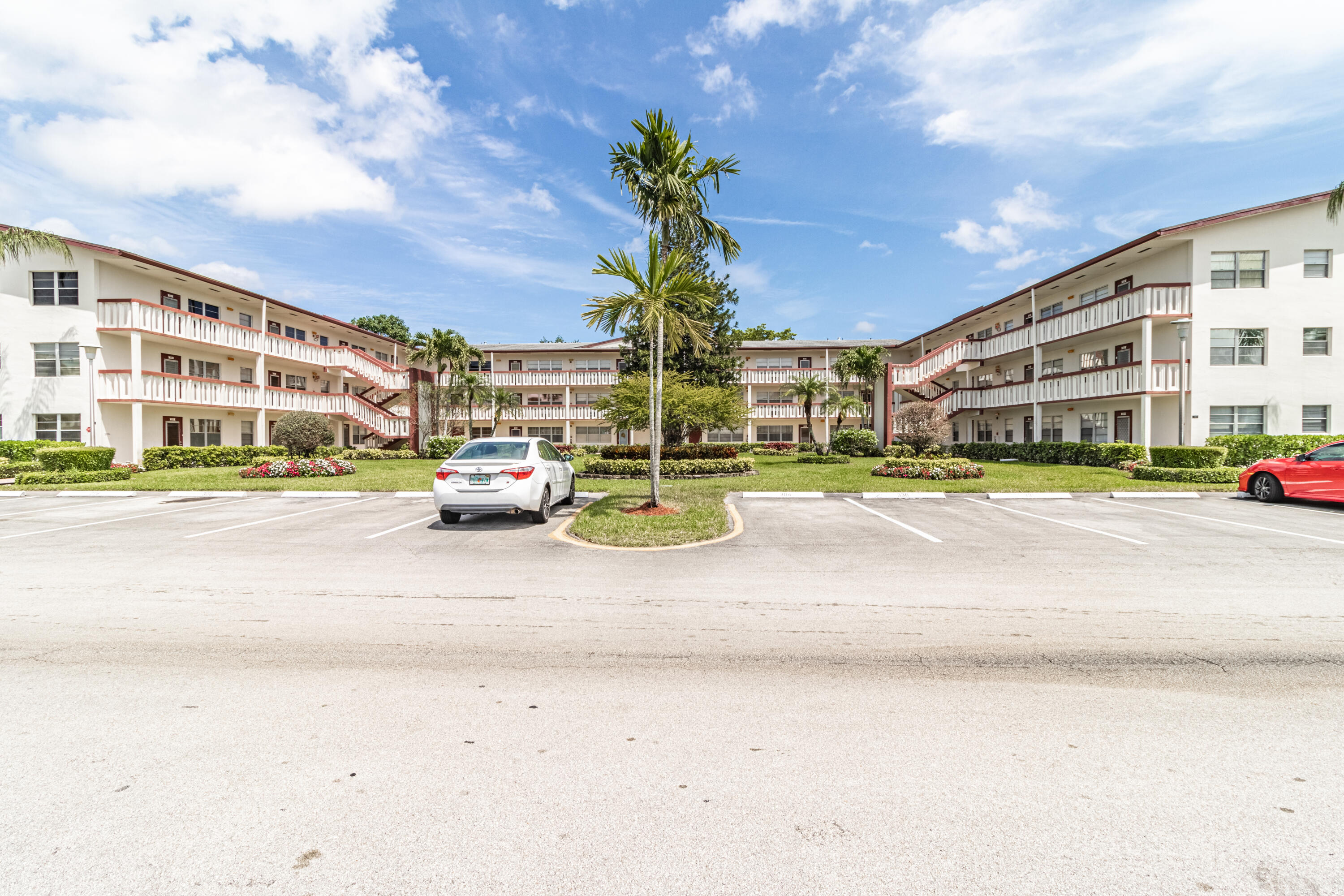 312 Fanshaw H Boca Raton, FL 33434 - Photo 1 of 18 IMG_3573-HDR