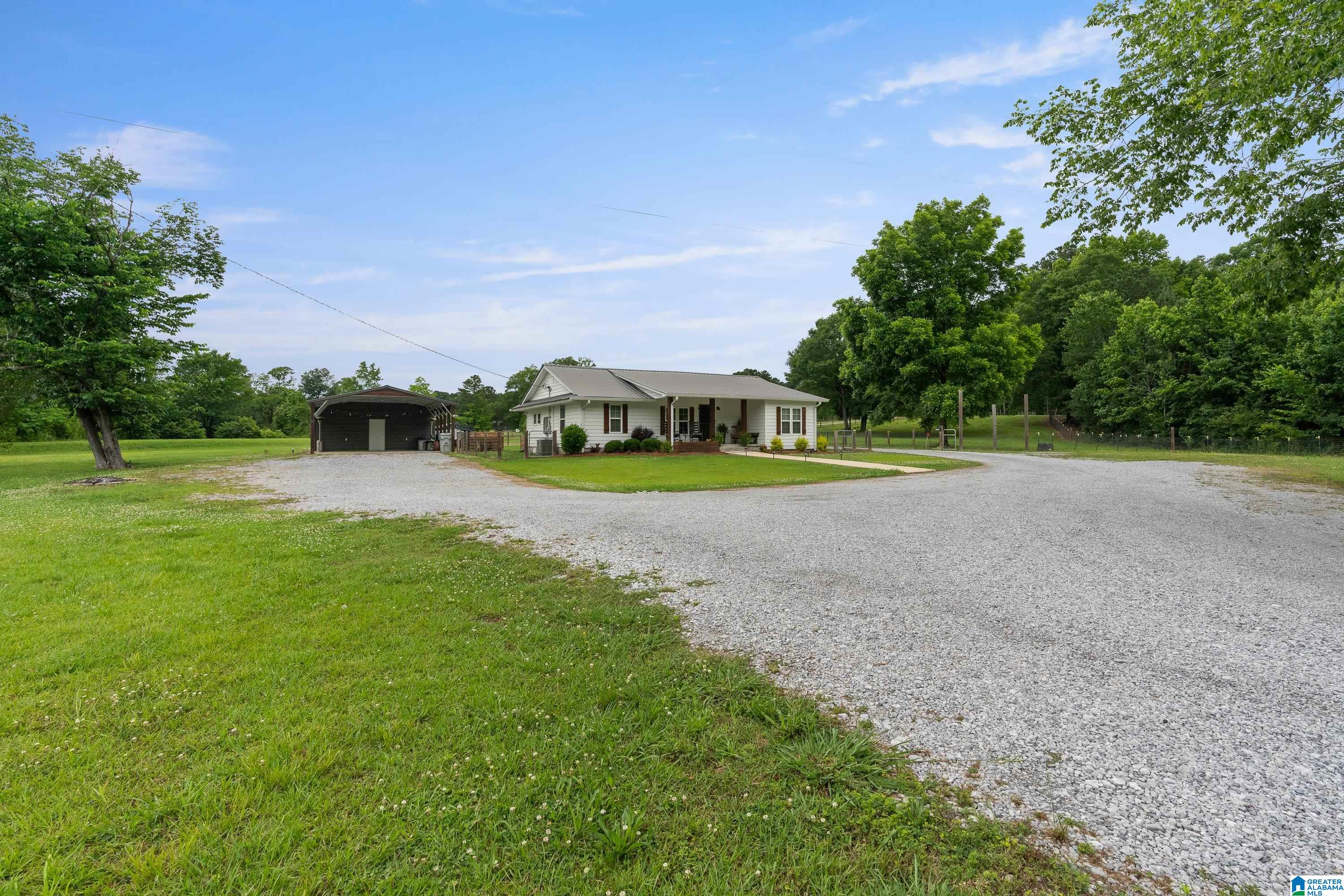 1525 Chelsea Road Columbiana, AL 35051 - Photo 3 of 49