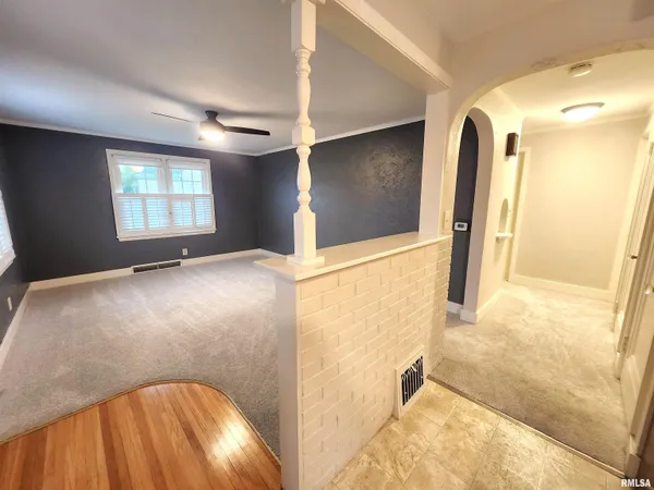 $232,000 | 413 South Nelson Avenue, Morton, IL 61550
