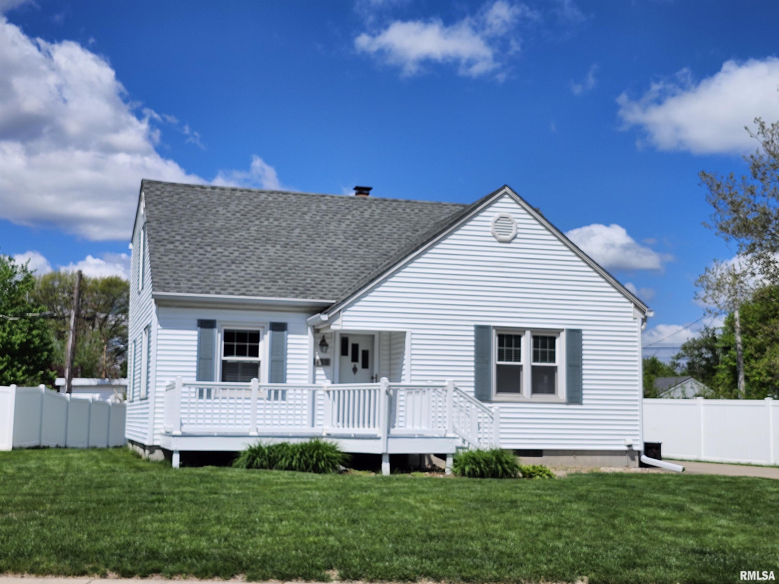 413 South Nelson Avenue Morton, IL 61550 - Photo 3 of 54