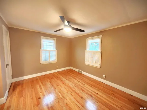 $232,000 | 413 South Nelson Avenue, Morton, IL 61550