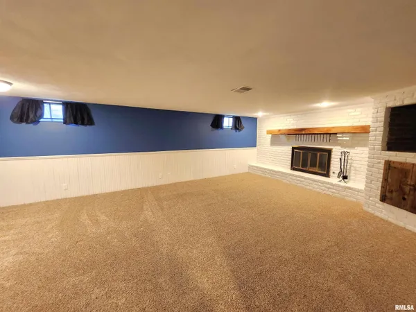 $232,000 | 413 South Nelson Avenue, Morton, IL 61550